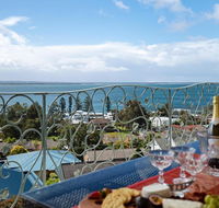 'Baylife Villa' 4a Warruga St - Large home with WIFI Netflix Aircon Linen  Spectacular Views - Lismore Accommodation