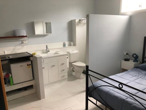 'Tranquil Moments On Macleod' - Lismore Accommodation 0