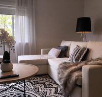 1 Bedroom Art Deco Apt With Study - Lismore Accommodation