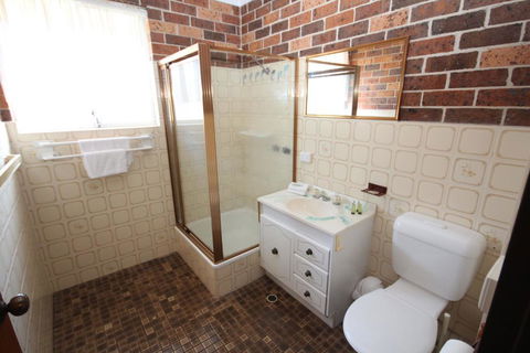 1/2 Brunswick Avenue - Lismore Accommodation 3