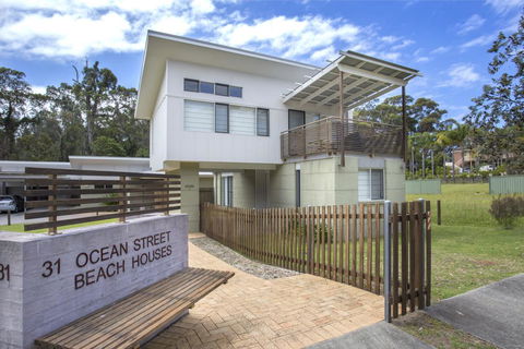 1/31 Ocean Street - A Relaxing Coastal Retreat - Lismore Accommodation 0