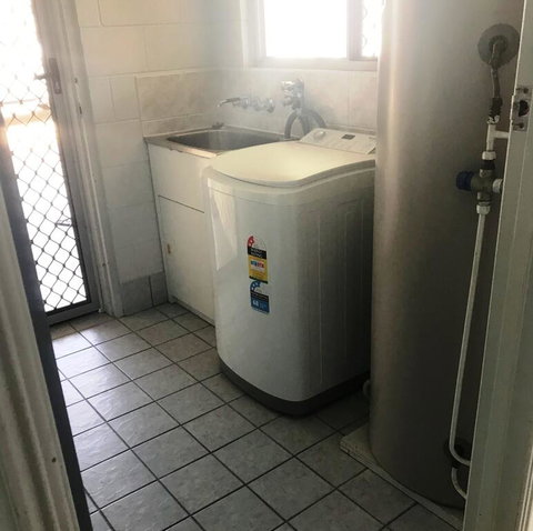 11 Anchovy Street - Tin Can Bay Summer Haven Coastal Retreat - Lismore Accommodation 1