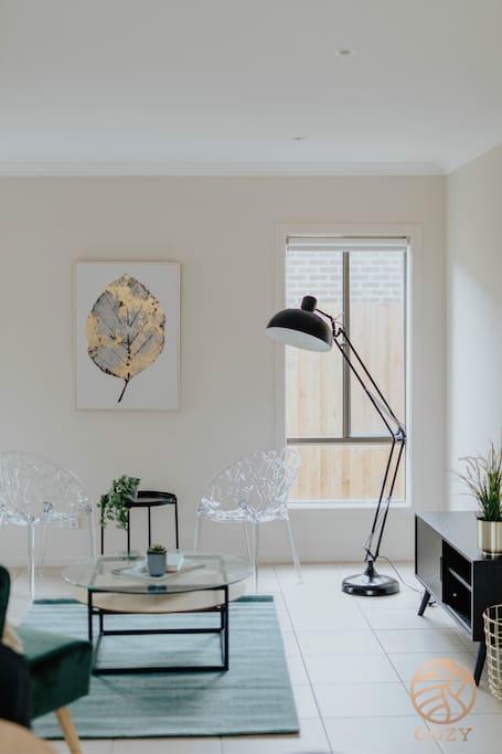 113, Balanchin Street Family Resort In Point Cook - Lismore Accommodation 3