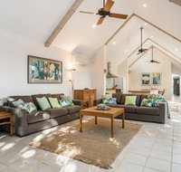 12 Childe Street Byron Bay - Absolute Belongil Summerhouse - Lismore Accommodation