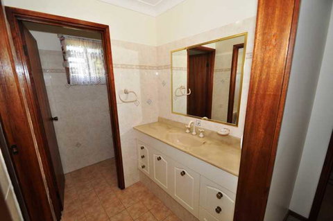16 Haddrill Parade - Lismore Accommodation 3