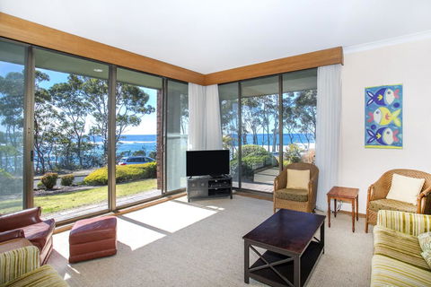 16 Shipton Cres - Secluded Away - Lismore Accommodation 2
