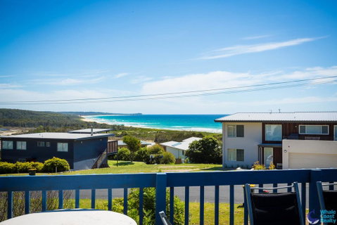 17 Dulling Street - Beach House - Lismore Accommodation 1