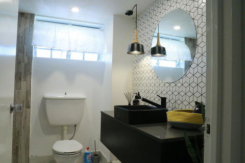 2 Bedroom Close To CBD - Lismore Accommodation 2
