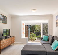 235 Mitchell Parade Mollymook - Lismore Accommodation
