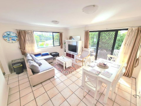 Charming 2bd Apt Near UQ & Ferry - Lismore Accommodation 2