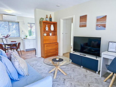 Crawley Cosy Urban Retreat Close To CBD UWA Free Park Netflix - Lismore Accommodation 2