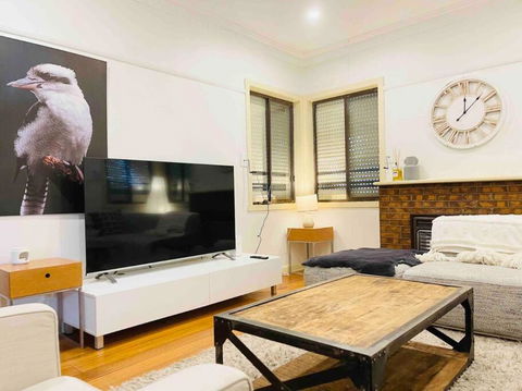 D139 Norfolk Cottage Stay - Lismore Accommodation 0