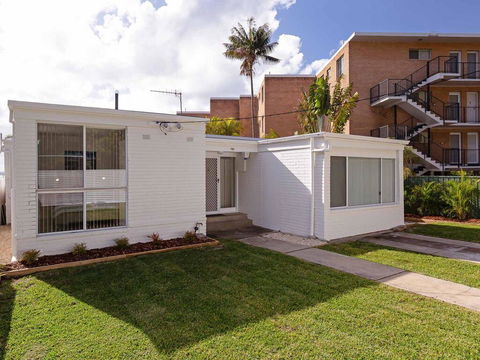 3 Lillian Street - Fantastic House So Close To The Water - Lismore Accommodation 0