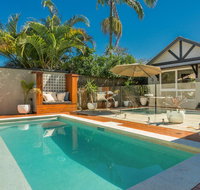 3 Little Pigs Holiday Home - Lismore Accommodation