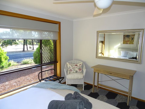 3 Pears On The Park McLaren Vale - Lismore Accommodation 1