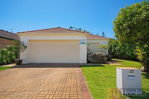 32 Beachside - Lismore Accommodation 0