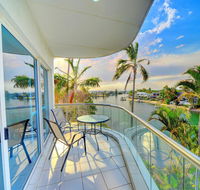 3br Broadbeach Lakefront Apartment - Lismore Accommodation