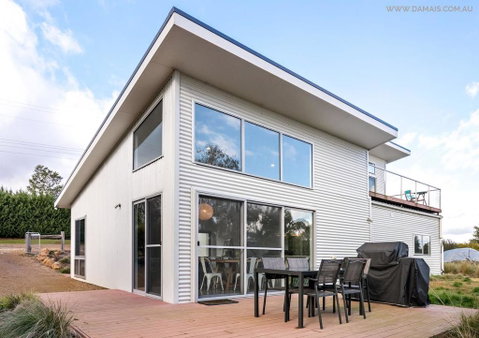 4 King Or 8 Single Beds WiFi, Netflix, Pet Friendly - Lismore Accommodation 0