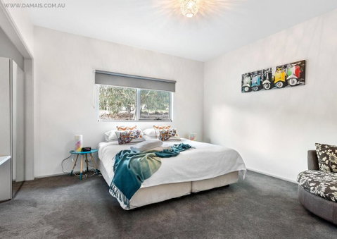 4 King Or 8 Single Beds WiFi, Netflix, Pet Friendly - Lismore Accommodation 1