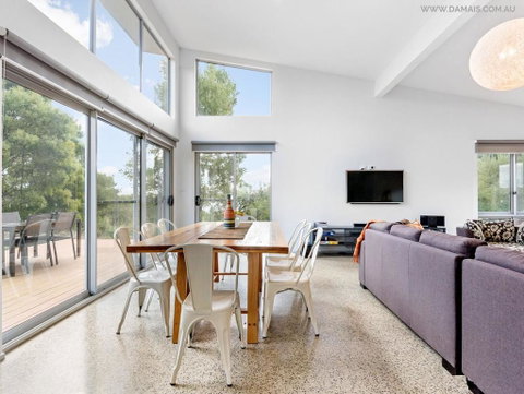 4 King Or 8 Single Beds WiFi, Netflix, Pet Friendly - Lismore Accommodation 3