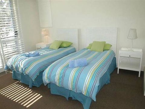 8 ON COAST (4 Night Min) - Lismore Accommodation 2
