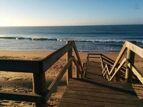 90 Mile Beach Escape - Lismore Accommodation 1