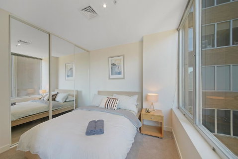 A Comfy & Central 2BR Apt Near Flinders Station - Lismore Accommodation 0