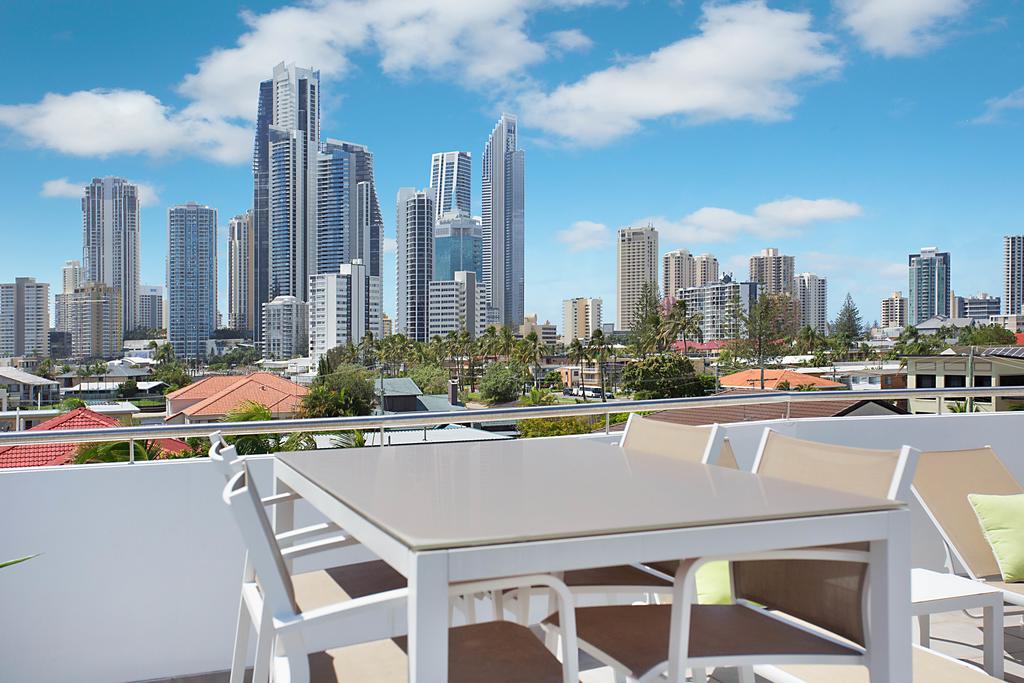 Surfers Paradise QLD Lismore Accommodation