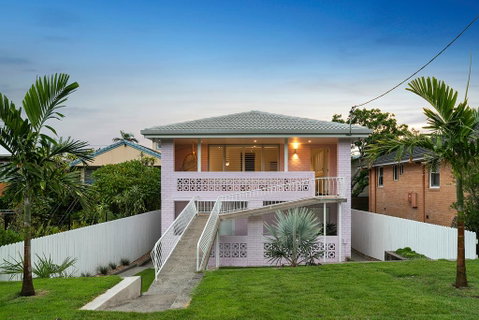 A PERFECT STAY - Sunset Beach - Surfside - Lismore Accommodation 1