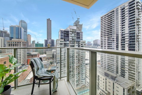 A Stylish 2BR CBD Apt With Beautiful City Views - Lismore Accommodation 2