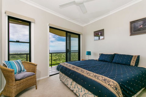 A SWEET ESCAPE - Above Byron - Lismore Accommodation 1