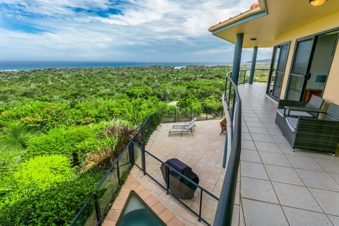 A SWEET ESCAPE - Above Byron - Lismore Accommodation 2