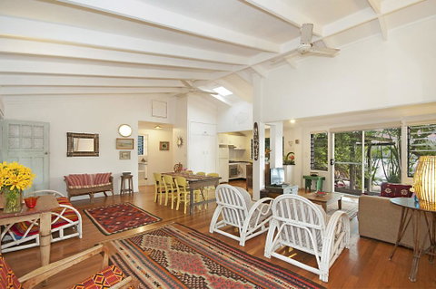 A SWEET ESCAPE - Aluna - Lismore Accommodation 1