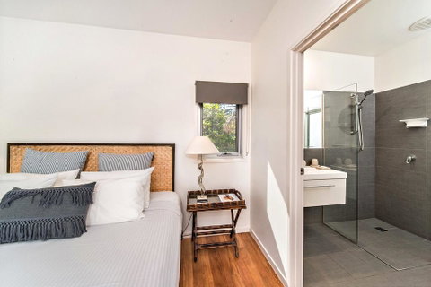 Aaman & Cinta Luxury Villas - Lismore Accommodation 3