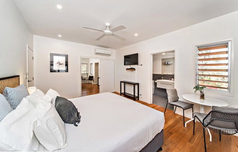 Aaman & Cinta Luxury Villas - Lismore Accommodation 1