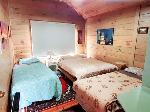 Abelia Cottages SPA LAKESIDE COTTAGE NO 1 - Lismore Accommodation 1