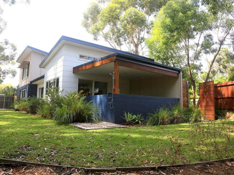 Acacia On Orion :: Jervis Bay Rentals - Lismore Accommodation 1
