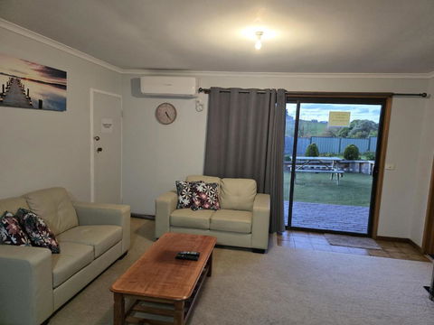 Double Room Farm Stay - Lismore Accommodation 3