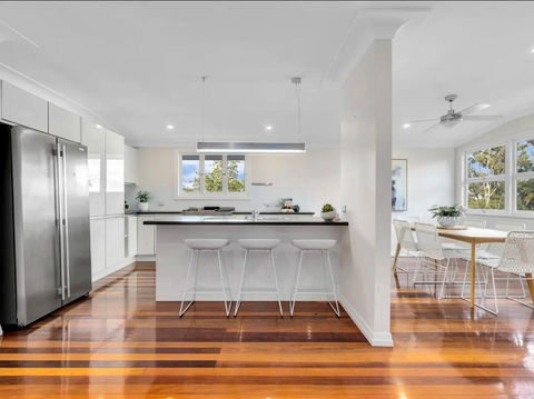 Elegant Villa Near Shopping Mall - Lismore Accommodation 0