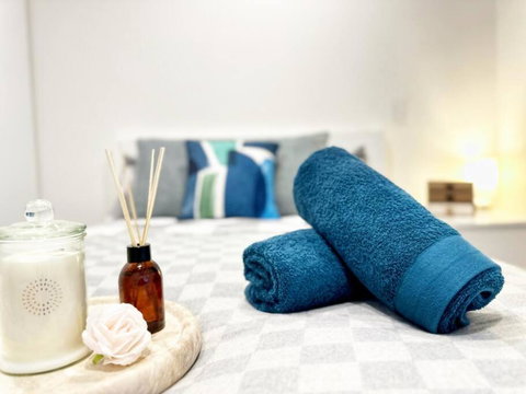 ES2410-2Bed 2Bath Vision Apt With Balcony, Pool & Gym - Lismore Accommodation 2