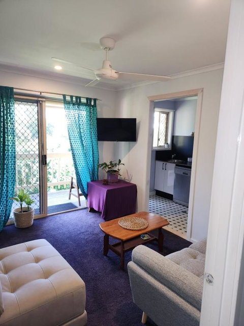 Family Poinciana Rooms - Lismore Accommodation 0
