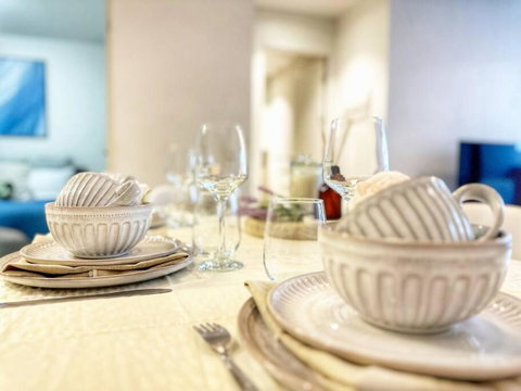 FC104 -1 BATH 2 BR Modern Oasis With, Pool & Gym - Lismore Accommodation 4