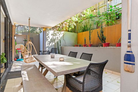 Fab Bondi 2-Bed With Courtyard & Alfresco Dining - Lismore Accommodation 1
