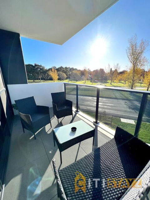 Fab In Phillip - 2bd 2bth Apt - Close To CBR Hospital - Lismore Accommodation 3