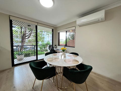 Fabulous 2 Bedroom Apartment, Secured Free Parking - Lismore Accommodation 3