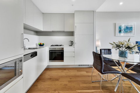 Fabulous Corporate Apartment Macquarie Park M907 - Lismore Accommodation 1