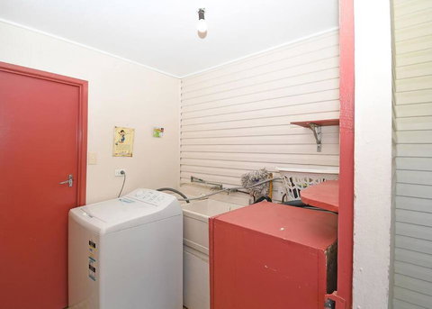 Family Tides - Lismore Accommodation 4