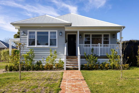 FOREST CORNER - 3 BEDROOM WEATHERBOARD, TRENTHAM - Lismore Accommodation 0