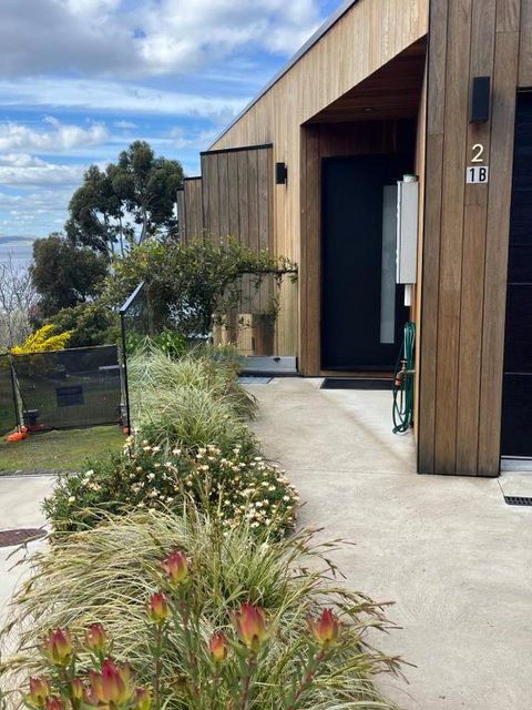 Fabulous, New, Well Appointed Beach House - Lismore Accommodation 0