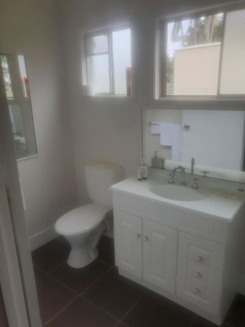 FRANGIPANI HOUSE - Lismore Accommodation 3